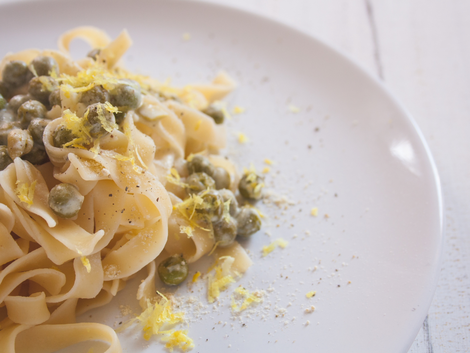 zitronige Erbsen-Pasta – The Vegetarian Diaries