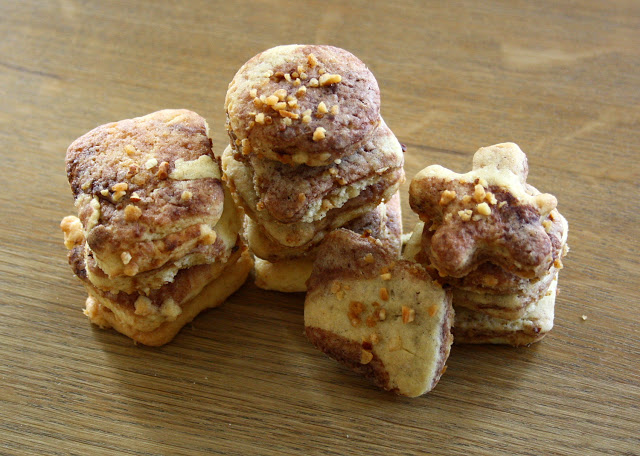 haselnuss-krokant-plaetzchen – The Vegetarian Diaries