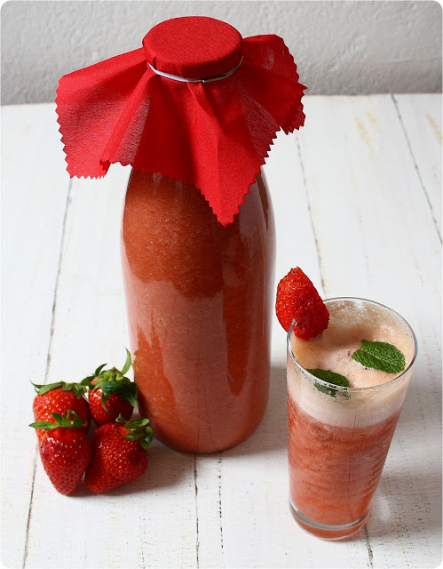 erdbeer-rharbarber-drink-cool – The Vegetarian Diaries