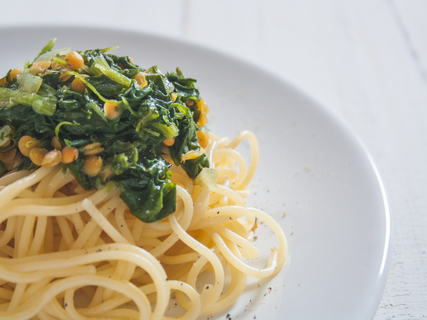 Spinat-Spaghetti mit roten Linsen – The Vegetarian Diaries