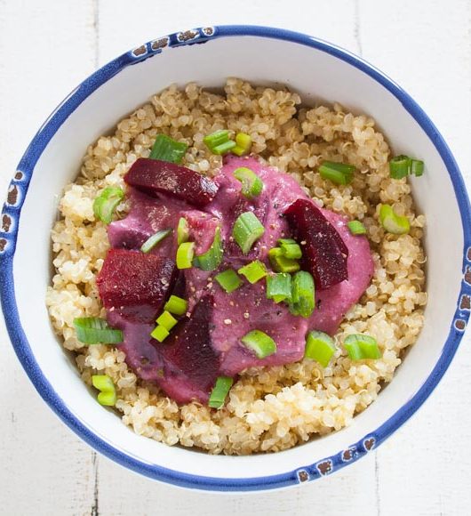 Quinoa mit Rote Bete in einer Kokos-Bananen Soße - The Vegetarian Diaries