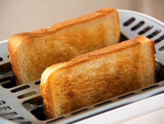 Warum fällt das Toast immer auf die Marmeladenseite - The Vegetarian Diaries