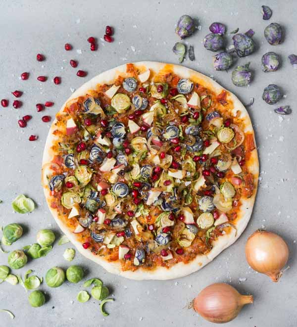 Winterliche Pizza Mit Rosenkohl The Vegetarian Diaries