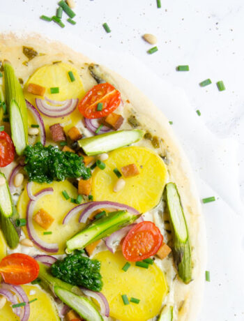 Bärlauch-Spargel Pizza - The Vegetarian Diaries
